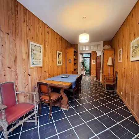 Dans La Colibri, Дом отдыха