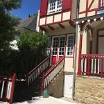 Hébergement de vacances Dans La Colibri,