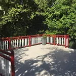 Hébergement de vacances Dans La Colibri,