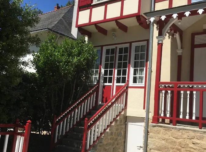 Hébergement de vacances Dans La Colibri,